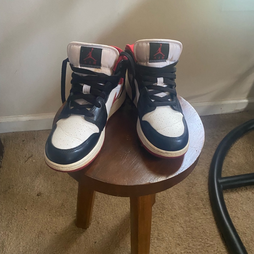 Jordan Kids Black and Red Sneakers